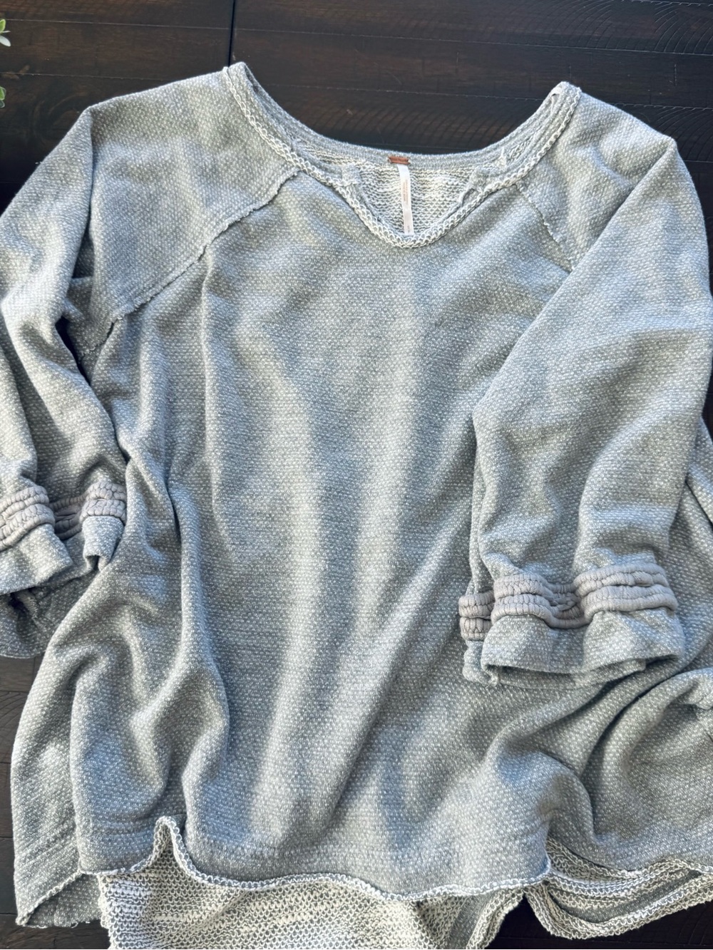 Free People ‘Found My Friend ‘Pullover Gray Textured Knit Sweatshirt Size Small
